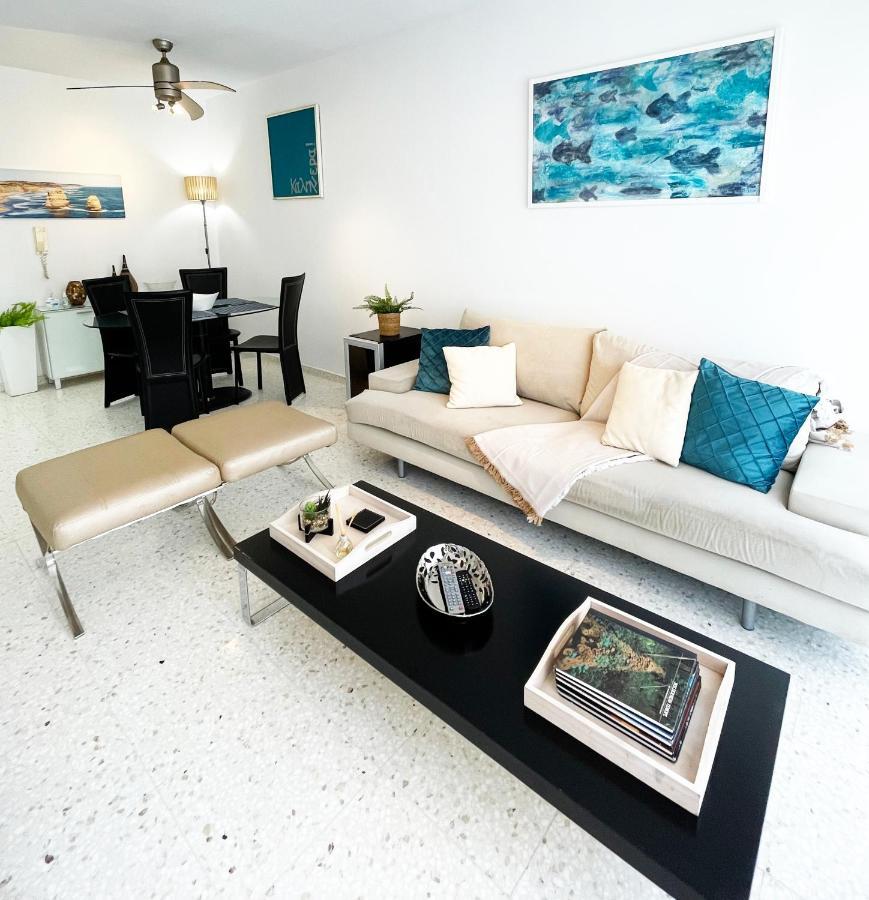 Direct Sea View & Quality Bed - Kings Palace 1 Bed 파포스 외부 사진